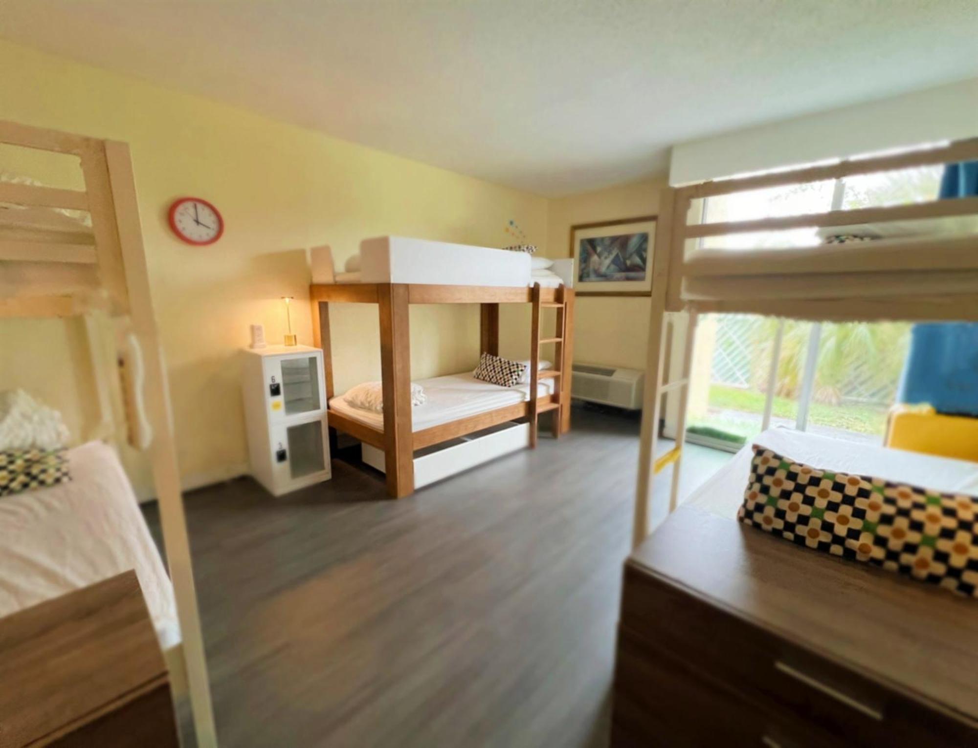 Bposhtels Orlando Florida Mall Екстериор снимка